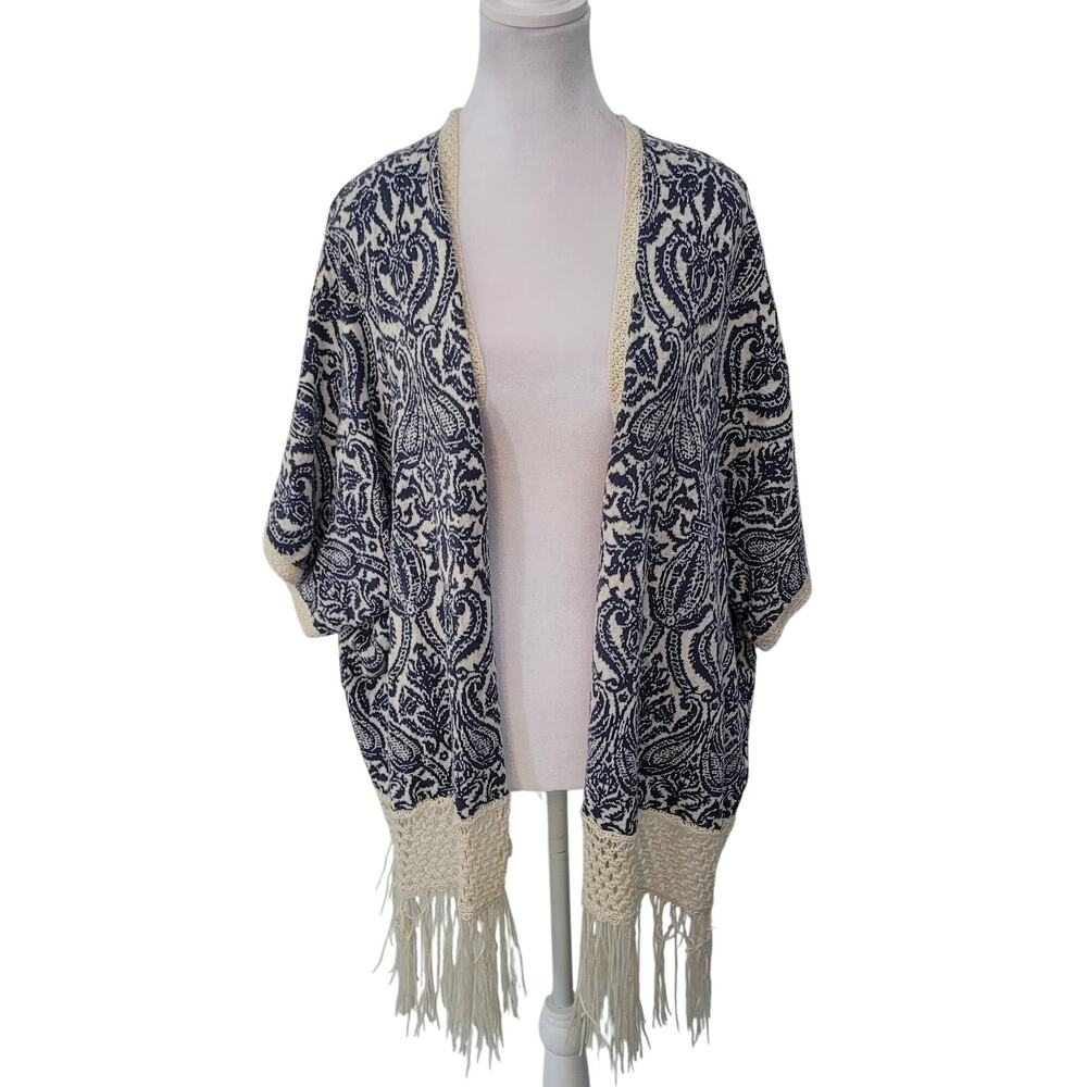 Springfield Size 4 Blue Cream Knit Fringe‎ Shawl Fleur De Lis Pattern